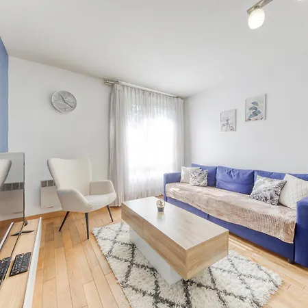 Cozy Proche Paris & Bercy 2 - Cozy Apartment