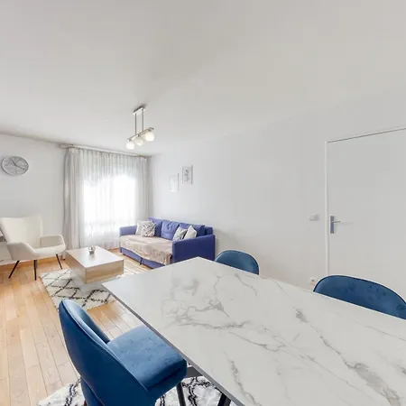Cozy Proche Paris & Bercy 2 - Cozy *